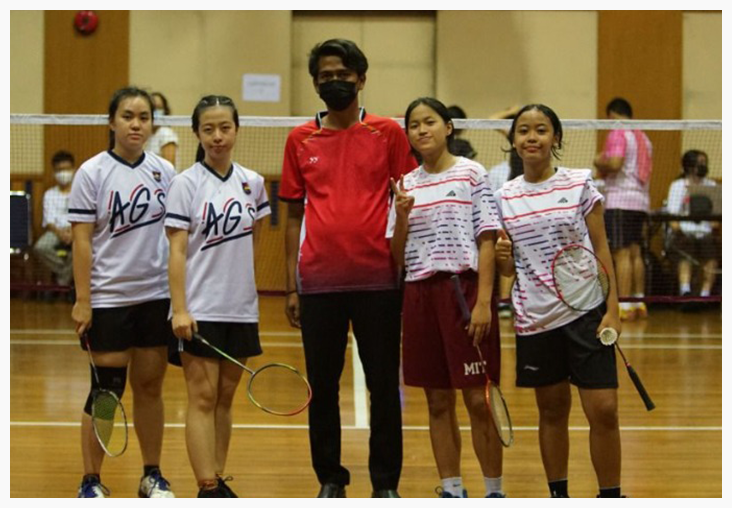 Badminton