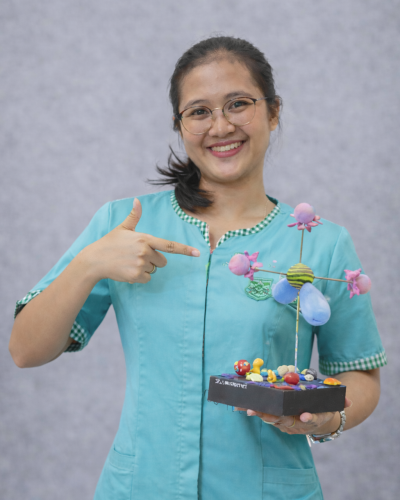 Elisabet Crystal Gravirent, S.Pd.