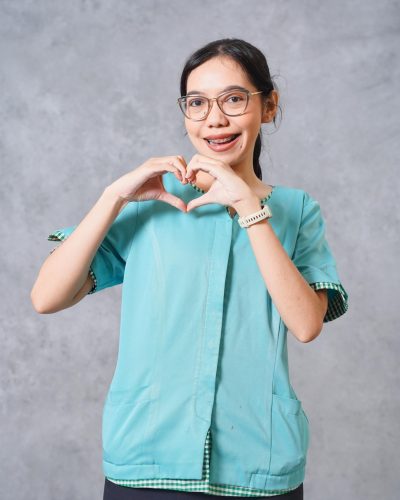 Esther Nathalia Nukung, S.Pd.